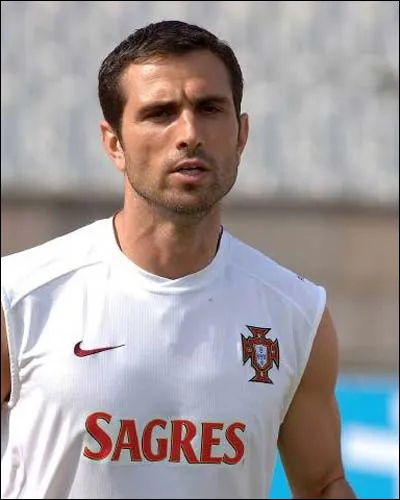 Qui est ce footballeur ?