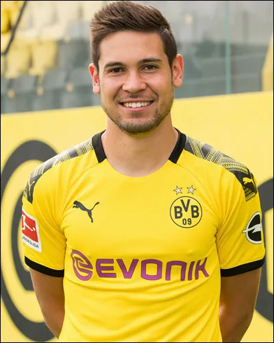 Qui est ce footballeur ?