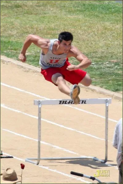 Dans quel(s) film(s) a-t-il ou va-t-il jouer ?