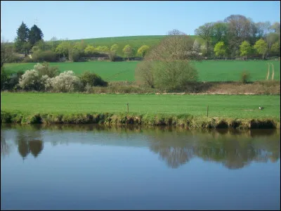 Qui était Jacques Cur, né à Bourges vers 1395 et qui y fit construire le palais auquel il donna son nom ?