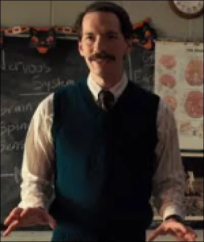 Comment s'appelle le professeur de S.V.T de Mike et sa bande ?