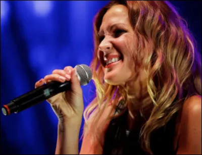 Elle commence à chanter à l'âge de :