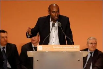 Selon Alain Dolium, candidat du Modem aux rgionales, que dit-on  un homme noir qui visite un appartement ?