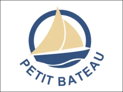 Que produit l'entreprise française Petit Bateau ?