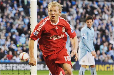 Qui est cet ancien joueur de Liverpool ?