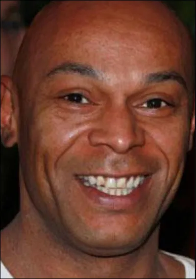 Le frère de Cédric s'appelle...