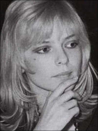 Qui est cette chanteuse ?