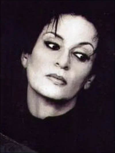 Qui est cette chanteuse ?