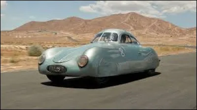 En quelle année a été créée la Porsche ?