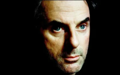 Compétez le titre du premier roman de Jean-Christophe Grangé, ''Le Vol des...