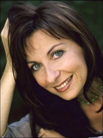 Qui est cette Nathalie, cantatrice soprano française, comédienne de formation ?