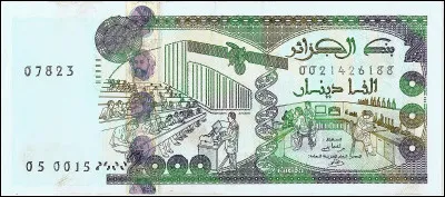 Quel chef militaire et humaniste, figure en filigrane sur tous les billets de banque algériens ?