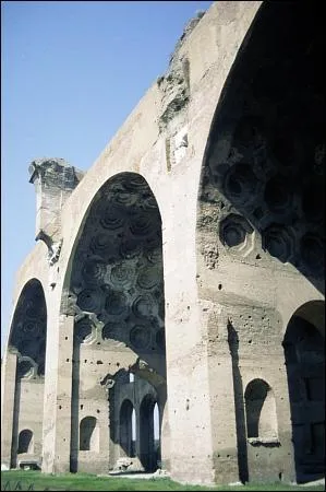 De quel monument Romain de l'époque de l'Empire s'agit-il ?