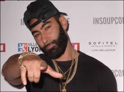 Cochez le bon rappeur français.