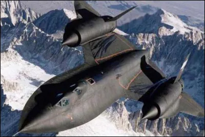 Le Lockheed SR-71 Black Bird pouvait atteindre une altitude de...