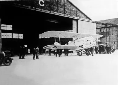 Quel nom portait l'avion disparu en mer le 8 mai 1927 avec Nungesser et Coli ?