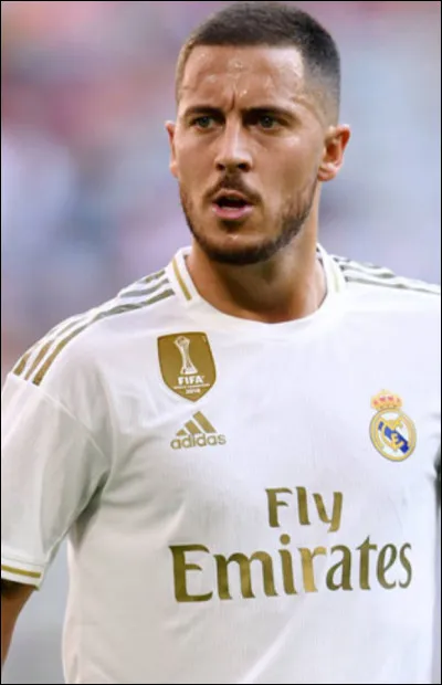 Quel joueur de foot a porté le numéro 50 lors d'un match ?