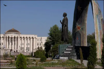 La population totale est d'environ...