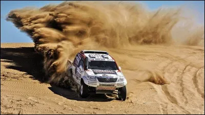 La première édition du Rallye Paris-Dakar se déroula en 1980.