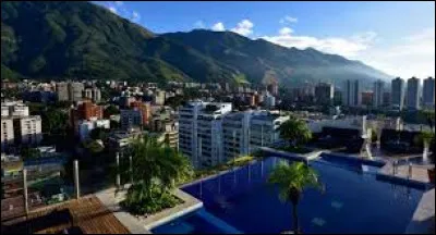 Tu es surdoué dis-moi ?
Bon... De quel pays Caracas est-elle la capitale ?