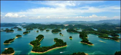 Où se situe le lac Qiandao ?