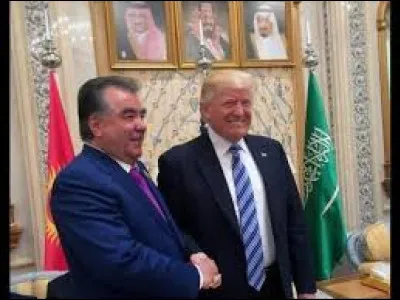 Lors des dernières élections, en 2013, avec quel pourcentage Emomalii Rahmon a-t-il été réélu ?