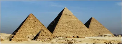 Quel lieu ou monument ne se trouve pas au Caire ?