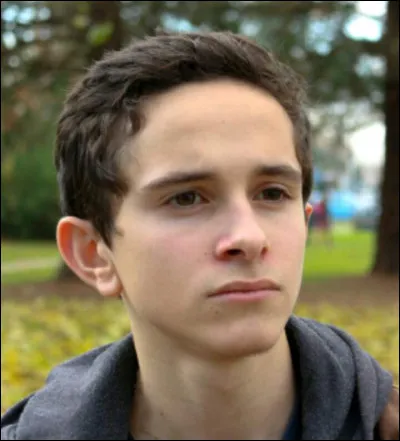 Comment s'appelle ce jeune homme ?