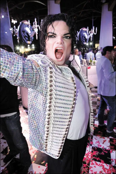 Où pouvons-nous encore aujourd'hui retrouver cette magnifique statue de cire représentant Michael Jackson ?