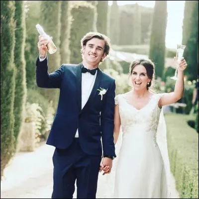 Comment s'appelle sa femme ?