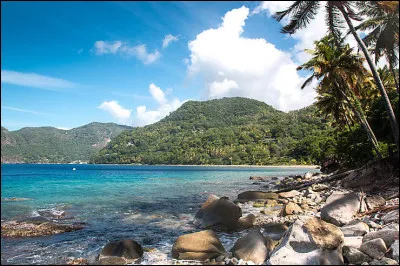 Elle a également un climat :