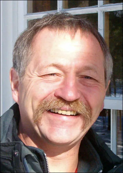 Figure du syndicalisme agricole et de l'altermondialisme, connu pour ses prises de position contre les OGM, il se prénomme ...