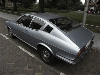 Quel est le nom du modèle de cette Audi ?