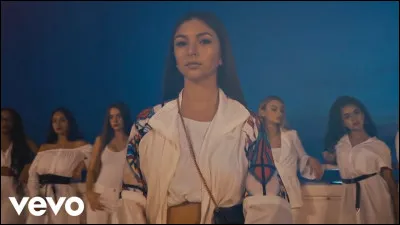 La première chanson d'Eva Queen est :