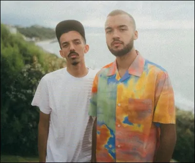 Physiquement tu es plutôt...