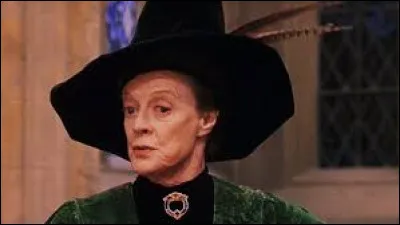 L'actrice qui joue le rôle de Minerva McGonagall est...