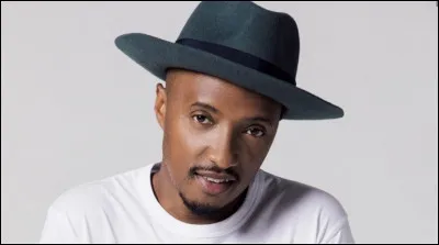 Quel est ce chanteur ?