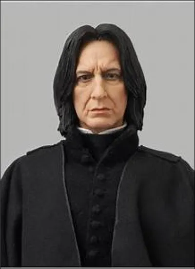 De quel côté est-il ?