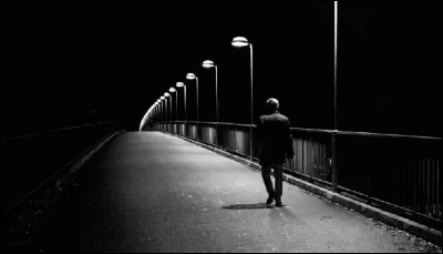 Qui est l'auteur du roman ''Voyage au bout de la nuit'' ?