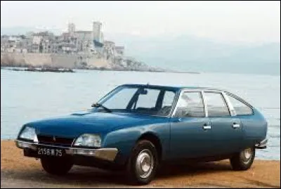 La Citroën CX est apparue au cours des années 70.