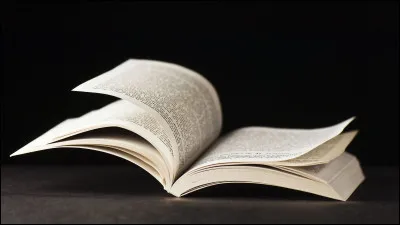 "Les Orientales" est un livre de/d' :