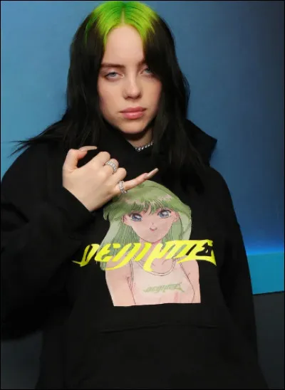 Elle s'est fait connaître sur les réseaux avec :