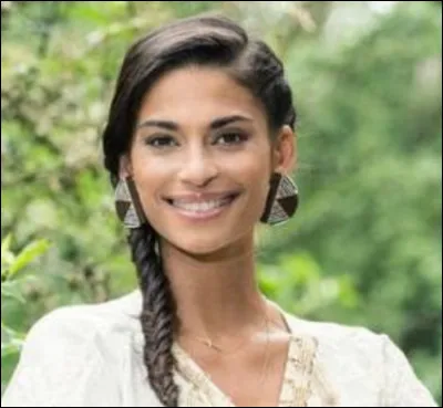 Tatiana Silva pr&eacute;sente &laquo;&nbsp;90' Enqu&ecirc;tes&nbsp;&raquo;.