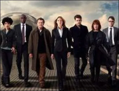 Qui aide Olivia à rentrer chez elle ?