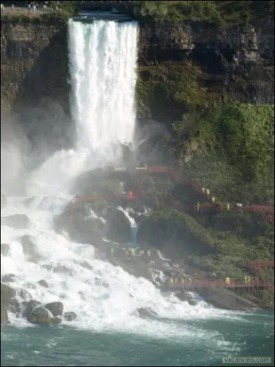 Quel est le nom de la plus petite ?