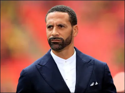 Dans quel club anglais, Rio Ferdinand a-t-il démarré sa carrière en 1996 ?