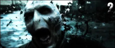 Non seulement il tue beaucoup, mais en plus il semble y prendre du plaisir, voilà ce qui effraie vraiment. Quelle est sa "signature" ?