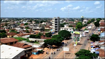 Ville - La capitale du Bénin est...