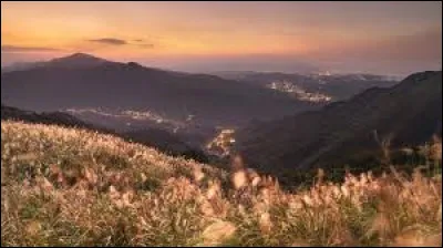 Indépendance - La Somalie devient indépendante en :