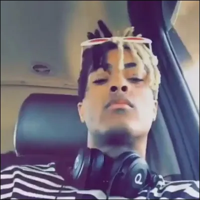 Son premier son diffusé sur SoundCloud se nomme :